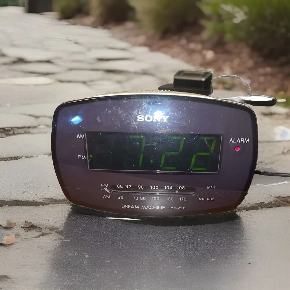 Sony Dream Machine ICF-C111 AM FM Alarm Clock Radio White Snooze Tested